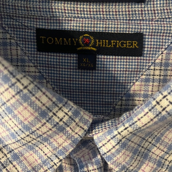 Tommy Hilfiger Plaid‎ Button Down Shirt Men’s XL Blue/Pink/White Chest Pocket - Picture 6 of 8